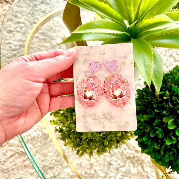 Acrylic Gnome Earrings - Picture 3 of 4